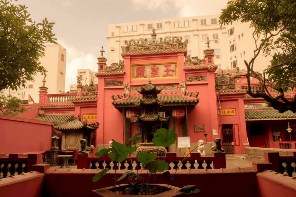The Jade Emperor Pagoda is located at 73 Mai Thi Luu Street, Da Kao Ward, District 1, Ho Chi Minh City